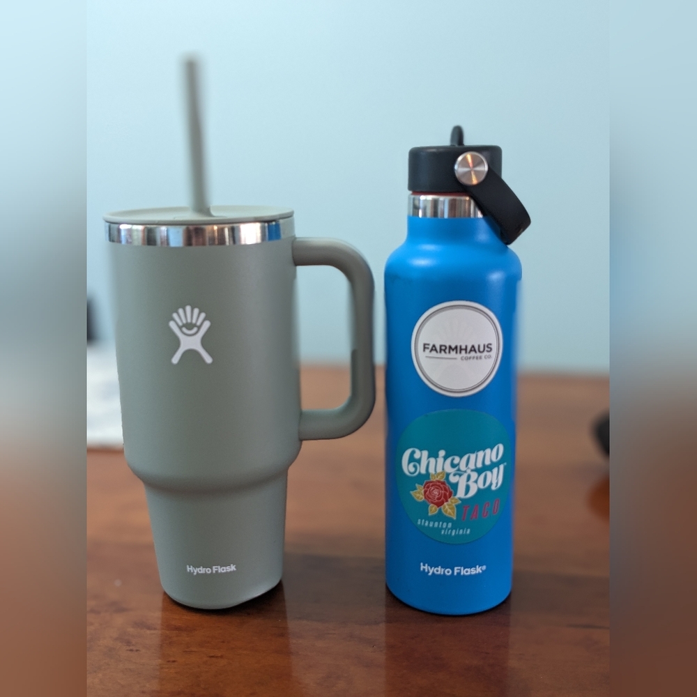 Hydro Flask water bottle  bundle